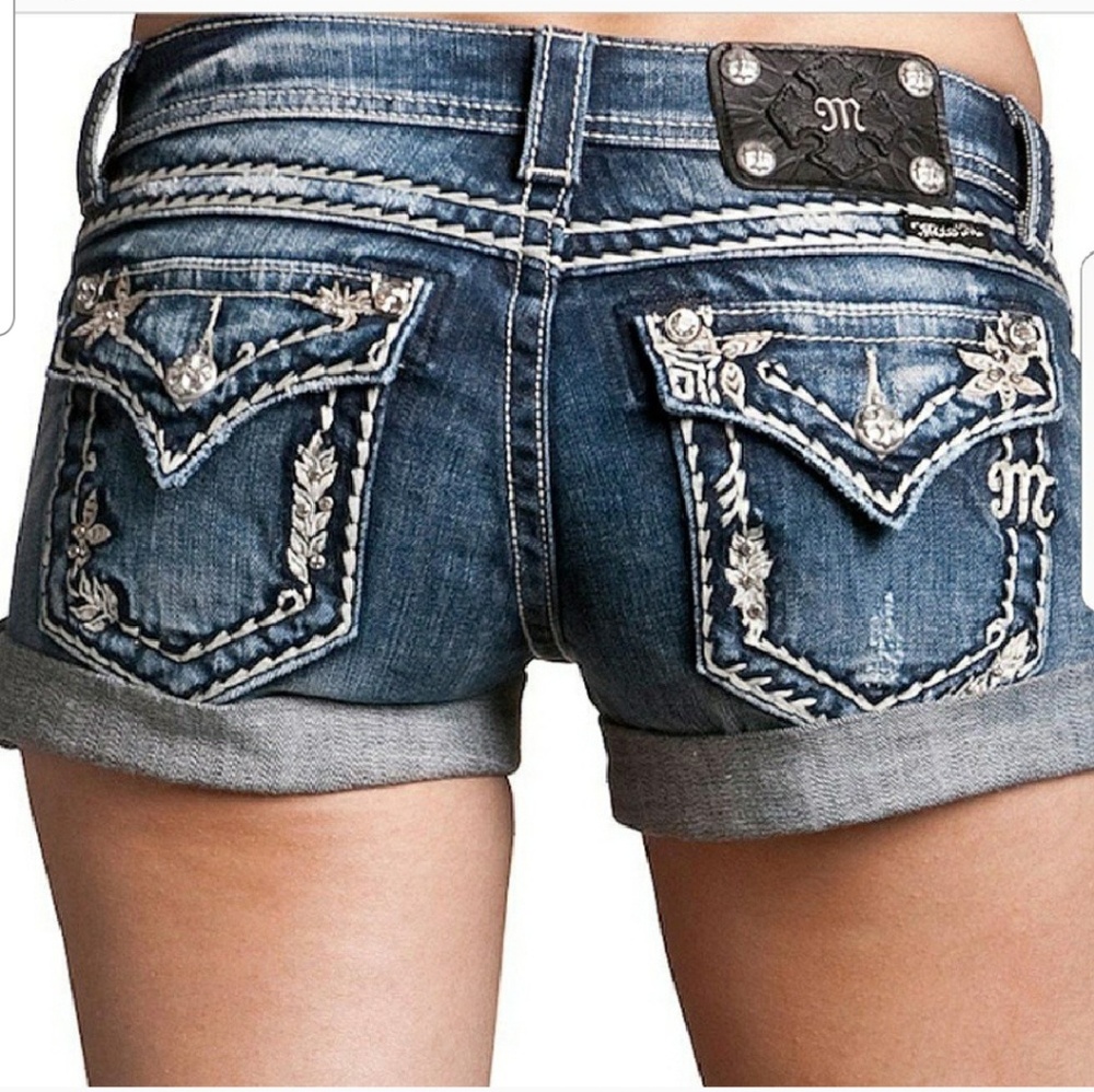 MissMe Cuffed Shorts
